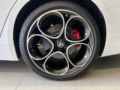 2024 ALFA Romeo JULIA 照片 12