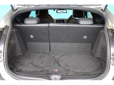 صورة 43 لـ 2025 Toyota GR YARIS