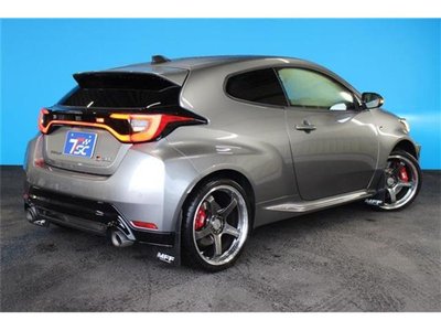صورة 38 لـ 2025 Toyota GR YARIS