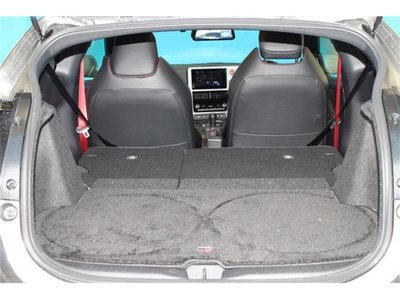 صورة 9 لـ 2025 Toyota GR YARIS