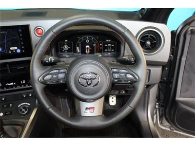 صورة 11 لـ 2025 Toyota GR YARIS