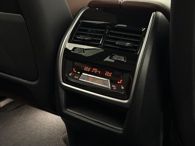 2023 BMW X5 thumbnail 41