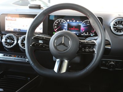 2025 Mercedes-BENZ GLA photo 8