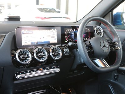 2025 Mercedes-BENZ GLA thumbnail 23