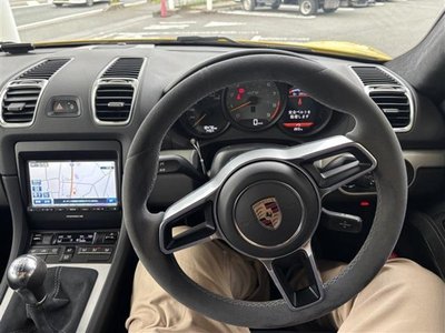 2016 Porsche CAYMAN thumbnail 24