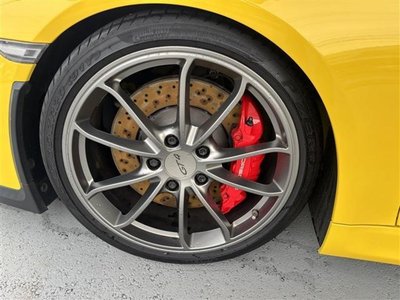 2016 Porsche CAYMAN thumbnail 17