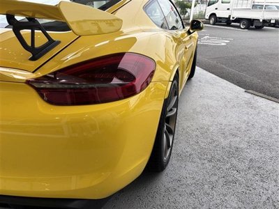 2016 Porsche CAYMAN thumbnail 9
