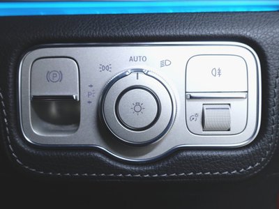 2020 Mercedes-BENZ GLE thumbnail 21