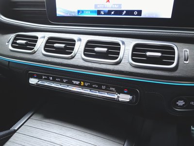 2020 Mercedes-BENZ GLE thumbnail 18