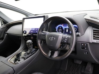 2024 Toyota ALPHARD — фото 13