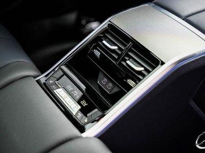 2023 BMW 8 SERIES GRAN COUPE thumbnail 61