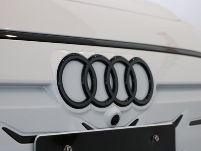 صورة 48 لـ 2025 AUDI A6 AVANT E-TRON