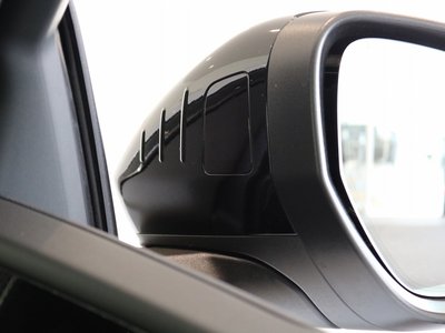 صورة 17 لـ 2025 AUDI A6 AVANT E-TRON