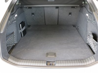صورة 11 لـ 2025 AUDI A6 AVANT E-TRON