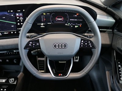 صورة 8 لـ 2025 AUDI A6 AVANT E-TRON