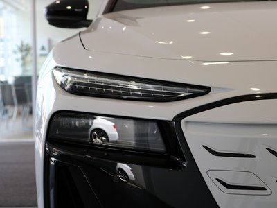 صورة 30 لـ 2025 AUDI A6 AVANT E-TRON
