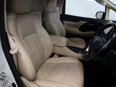 2018 Toyota ALPHARD — фото 24