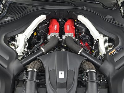 صورة 10 لـ 2023 Ferrari PORTOFINO M