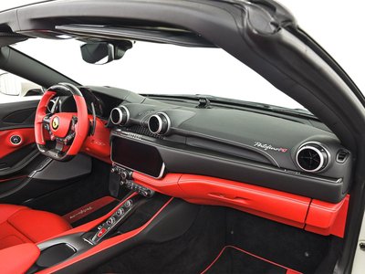 صورة 15 لـ 2023 Ferrari PORTOFINO M