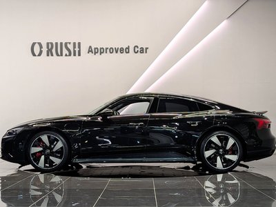 صورة 7 لـ 2022 AUDI E-TRON GT QUATTRO