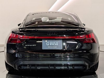 صورة 5 لـ 2022 AUDI E-TRON GT QUATTRO