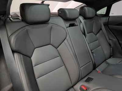 صورة 11 لـ 2022 AUDI E-TRON GT QUATTRO