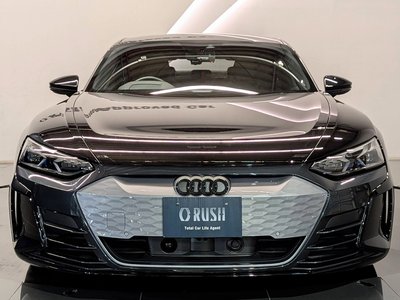 صورة 9 لـ 2022 AUDI E-TRON GT QUATTRO