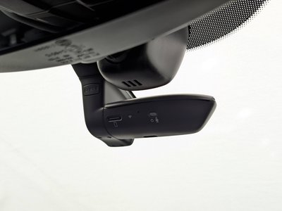 صورة 36 لـ 2022 AUDI E-TRON GT QUATTRO