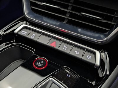 صورة 30 لـ 2022 AUDI E-TRON GT QUATTRO