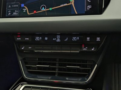 صورة 20 لـ 2022 AUDI E-TRON GT QUATTRO