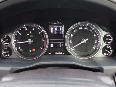 2015 Toyota LAND CRUISER 200 照片 14