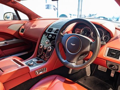 2018 Aston Martin RAPIDE — фото 11