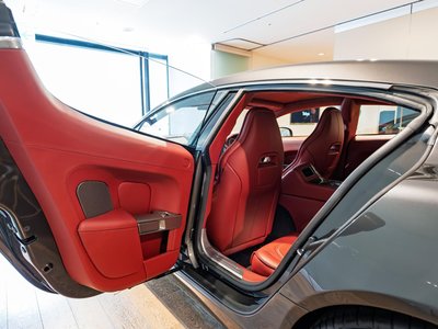 2018 Aston Martin RAPIDE — фото 16