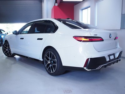 2023 BMW 7 SERIES photo 15