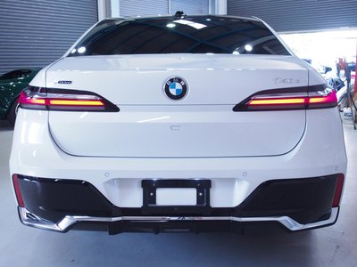 2023 BMW 7 SERIES thumbnail 17