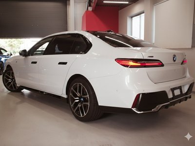 2023 BMW 7 SERIES photo 14