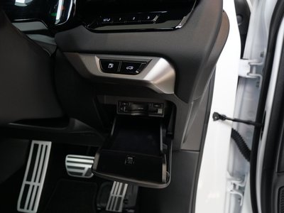 2023 Lexus RX photo 13