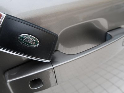 2021 LAND Rover DEFENDER thumbnail 57