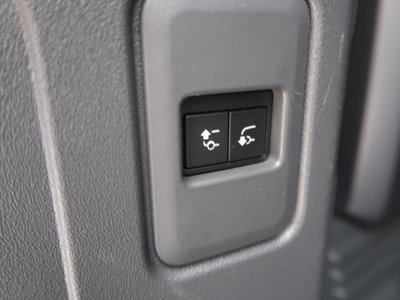 2021 LAND Rover DEFENDER photo 9
