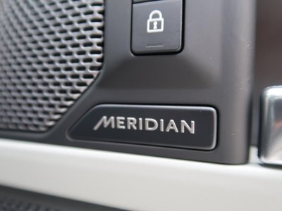 2021 LAND Rover DEFENDER photo 8