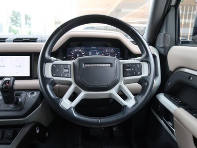 2021 LAND Rover DEFENDER thumbnail 32