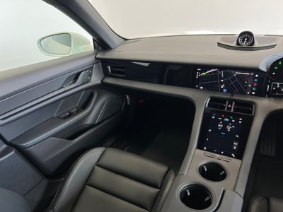 2022 Porsche TAYCAN thumbnail 18