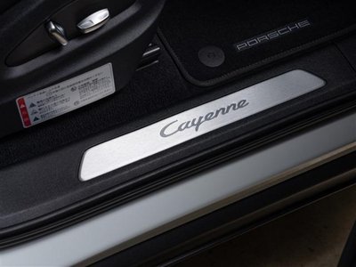 2020 Porsche CAYENNE photo 15