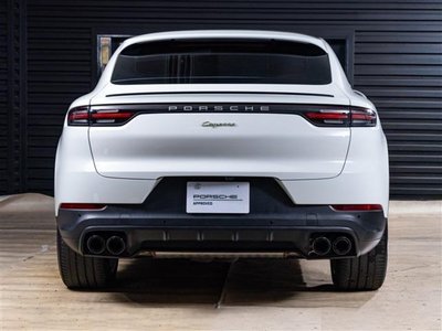 2020 Porsche CAYENNE photo 6
