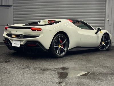 2023 Ferrari 296 GTS — фото 7
