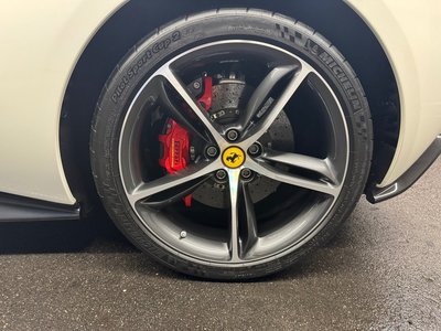 2023 Ferrari 296 GTS — фото 36