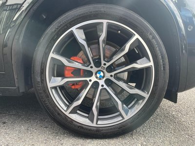 2023 BMW X4 photo 4