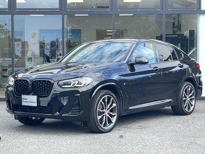 2023 BMW X4 photo 1