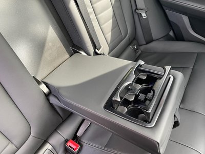 2023 BMW X4 thumbnail 37
