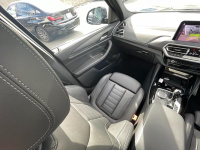 2023 BMW X4 thumbnail 42